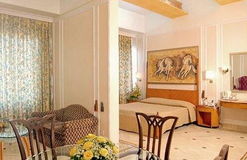 Regency Hotel Santacruz East Mumbai - Photo5