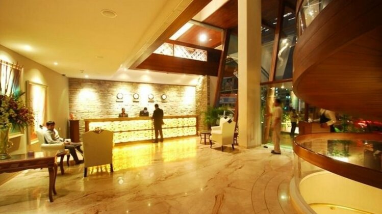Sai Palace Hotel - Photo2