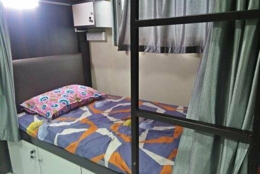 Sleep Well Dormitory - Sakinaka Metro - Photo2