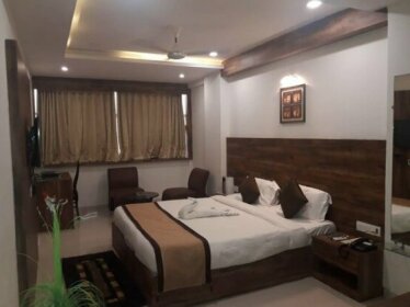 V by Vinnca Hotel Shiva