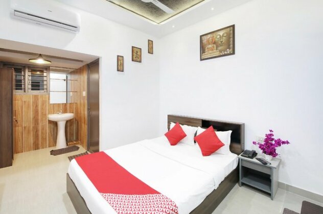 OYO 40476 Hotel Devi Darbar