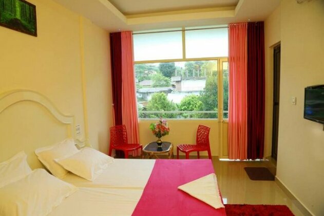 Crown Residency Munnar - Photo2
