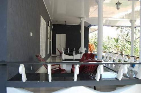 Devadaru Holiday Villa - Photo2