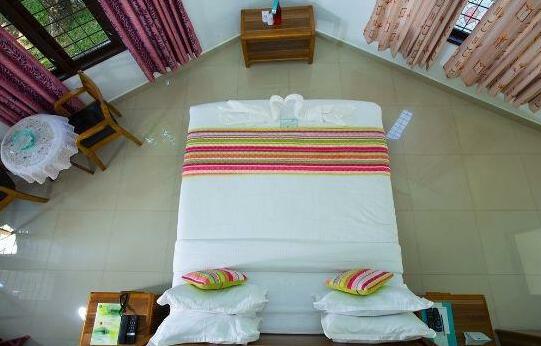 Misty Lake Resorts - Photo4