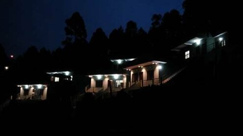 Mountain Hut Resorts - Photo2
