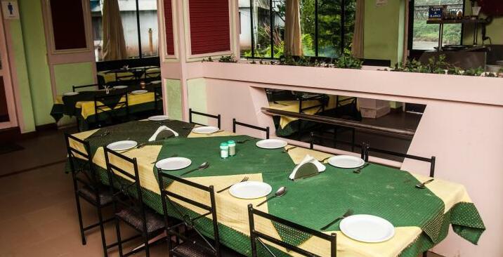 Munnar Inn - Photo2