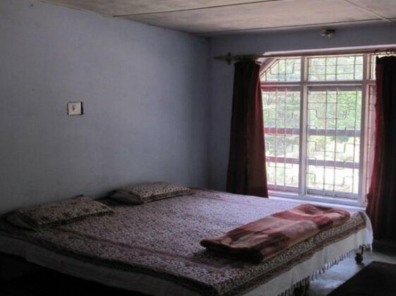 Benog Pines Cottages - Photo2