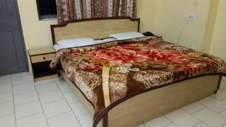 Budget rooms in Landour - Photo4