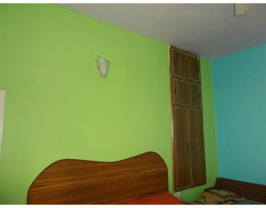 Deluxe Stay at Mall road - Photo4