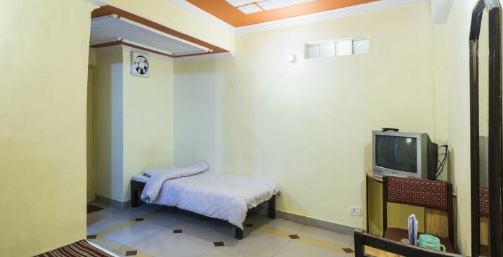 FabHotel Ashirwad Mussoorie - Photo2