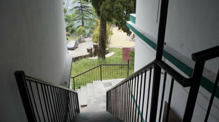 Hotel Pine Tree - Photo2