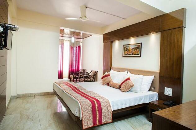 Hotel Surya Kiran - Photo2
