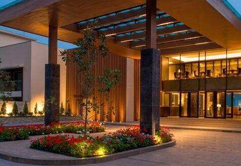 JW Marriott Mussoorie Walnut Grove Resort & Spa
