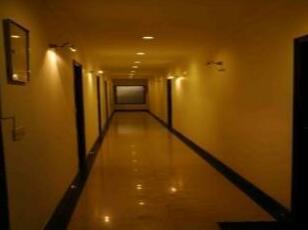 Naaz Hotel - Photo2