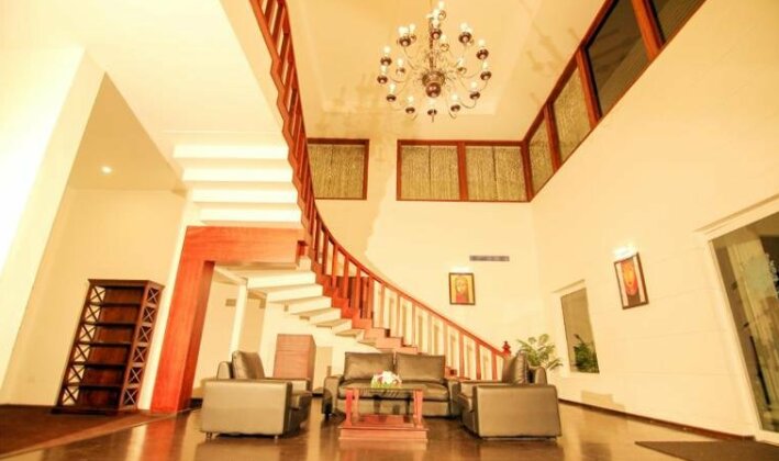 Hotel Narendra Central - Photo2