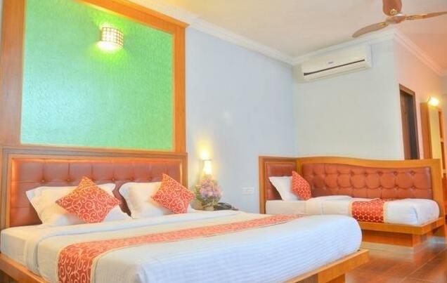 Akshaya Palace Inn - Photo4