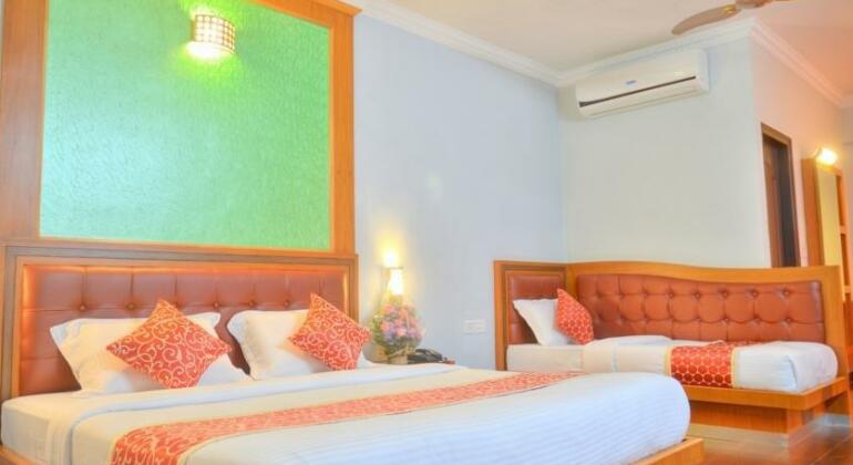 Akshaya Palace Inn - Photo5