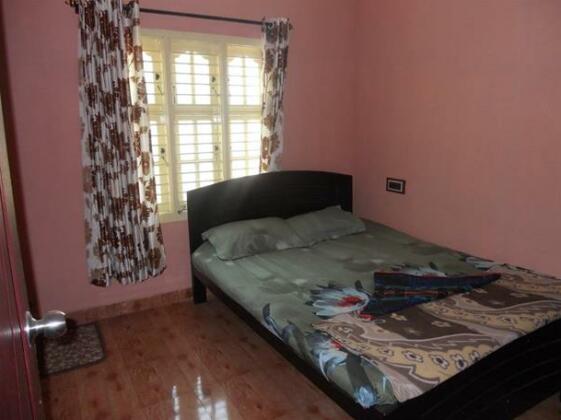 As Comforts - Photo5