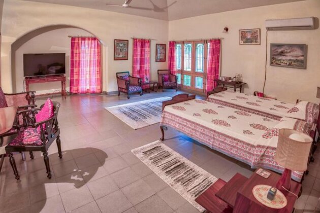 Efkay's Home Stay - Photo3