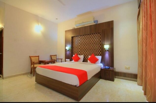 Grand Milestone Hotel - Photo3