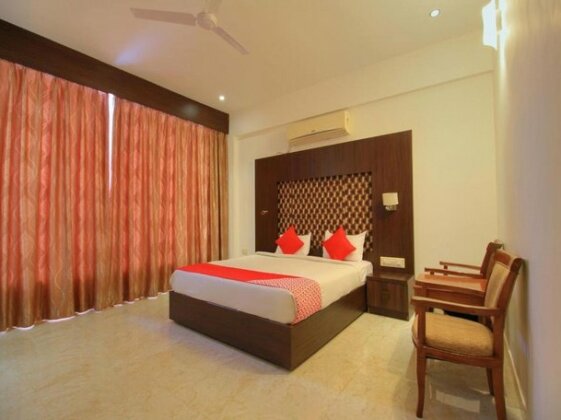 Grand Milestone Hotel - Photo4