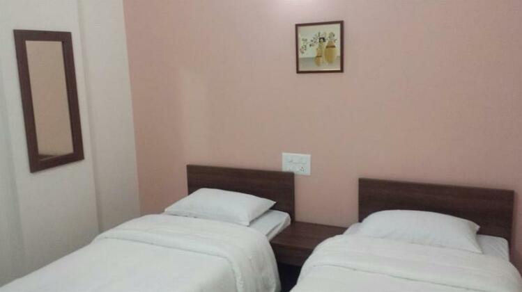 Hershie's Suites - Photo3