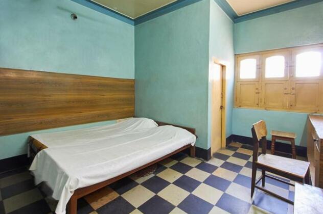 Hotel Kamadhenu - Photo3
