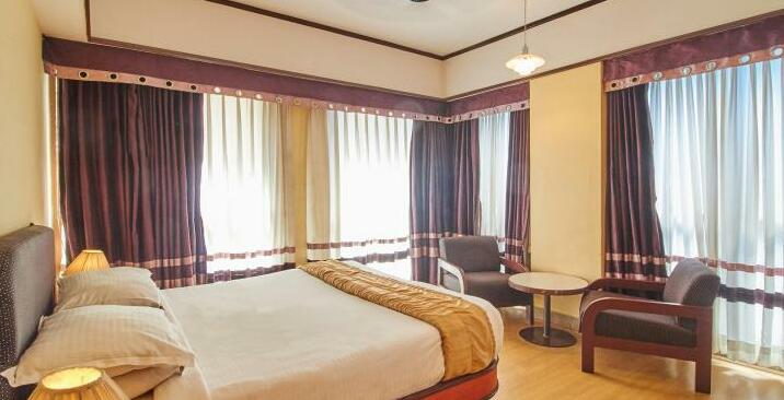 Hotel Palace Plaza - Photo2