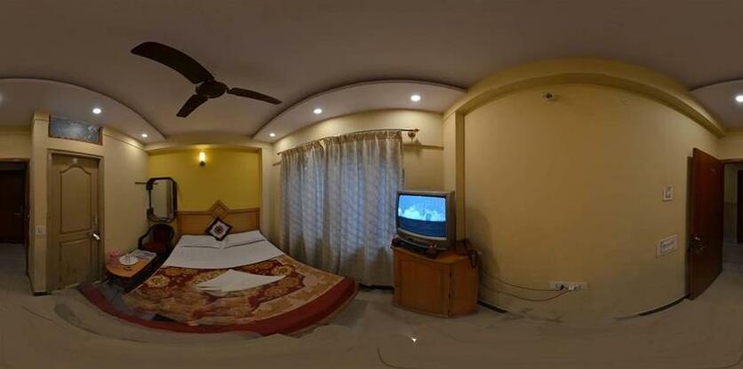 Hotel Sangeeth Lodging - Photo3