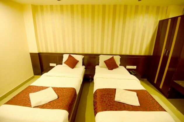 Hotel Shastri Paradise - Photo5