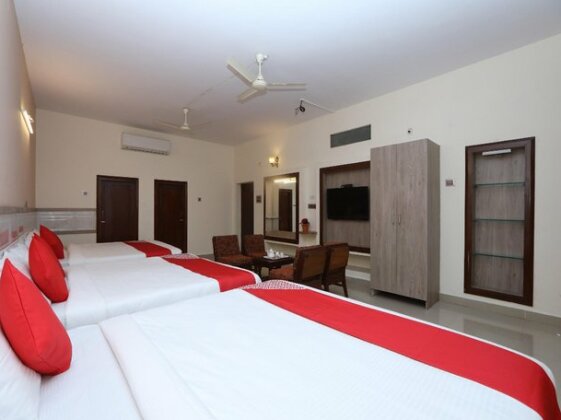 Kaveri Hotel - Photo4