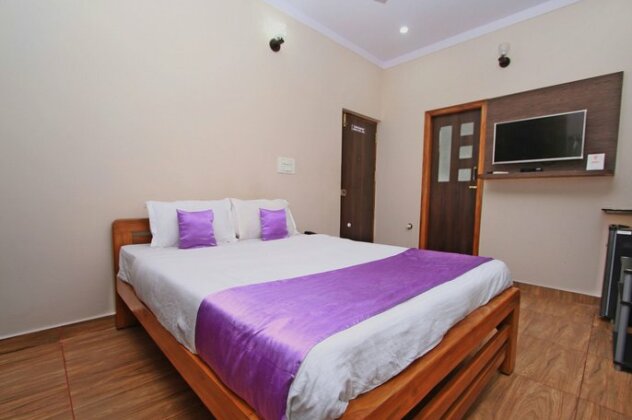 OYO 10451 Resside Apartment - Photo4