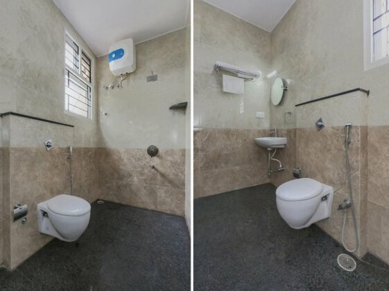 OYO 24264 Monisha Residency - Photo4