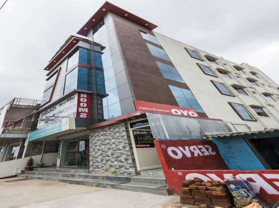 OYO 9544 Hotel Crown Residency