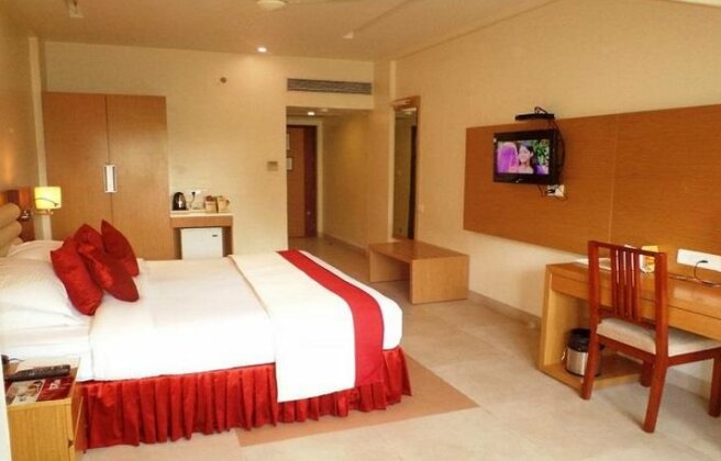 OYO 9610 Hotel MB International - Photo2