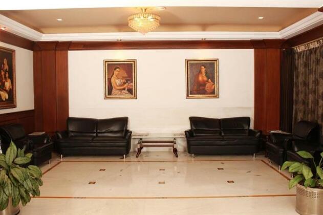 OYO Premium Mysore BN Road - Photo3