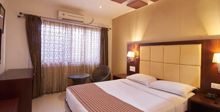 Rajmahal Inn - Photo5