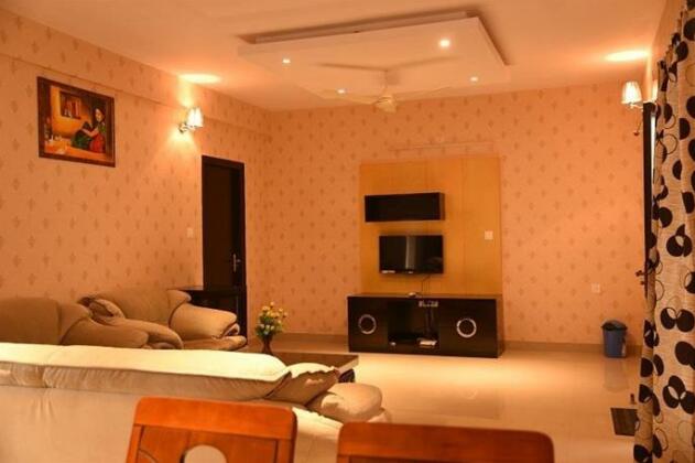 The Hillside Hotel - Photo2