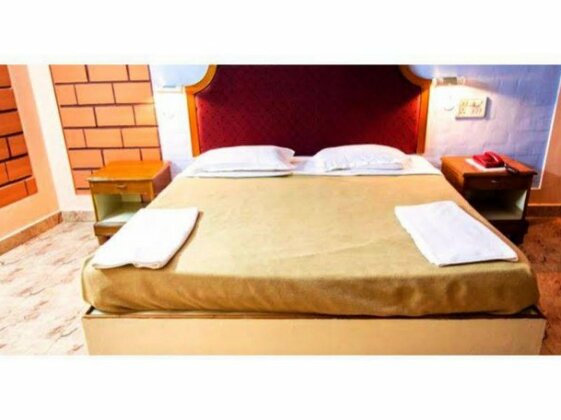 Vista Rooms at Inkal Circle - Photo4