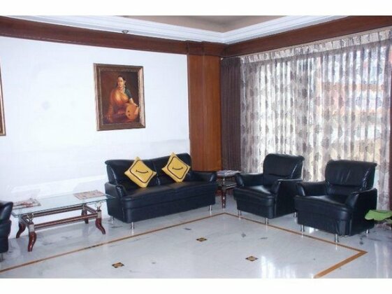 Vista Rooms @ Rajkamal Talkies Road - Photo3