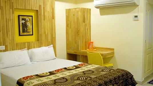 Hotel Surya Residency - Photo3