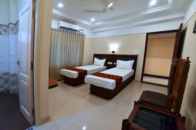 Hotel Vashanth Krishna - Photo4