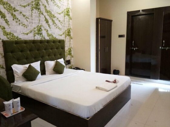 JK Rooms 126 Hotel Parashar Legacy - Photo4