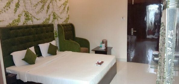 JK Rooms 126 Hotel Parashar Legacy