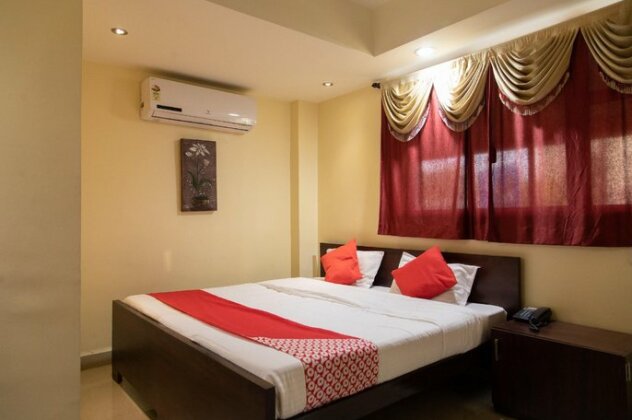 OYO 29848 Hotel Aditya Inn - Photo2