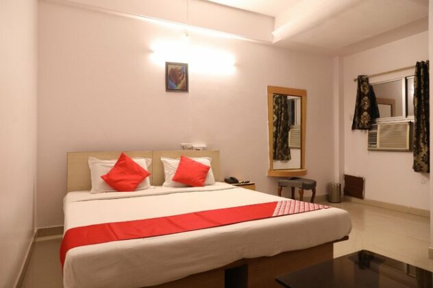 OYO 8115 Hotel Vinayak Inn - Photo2