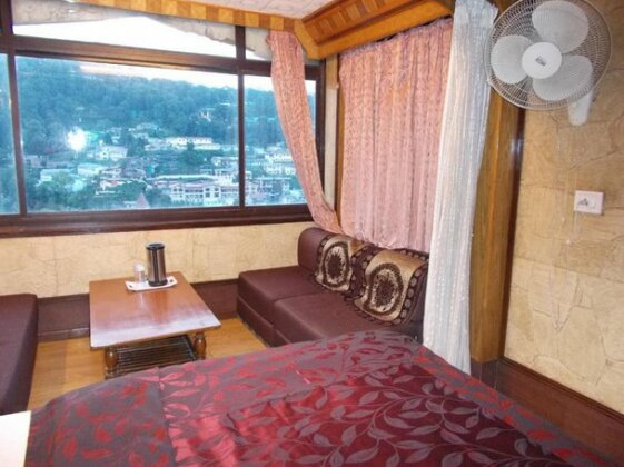 Comfortable Rooms Fitted With Modern Amenities - Photo4