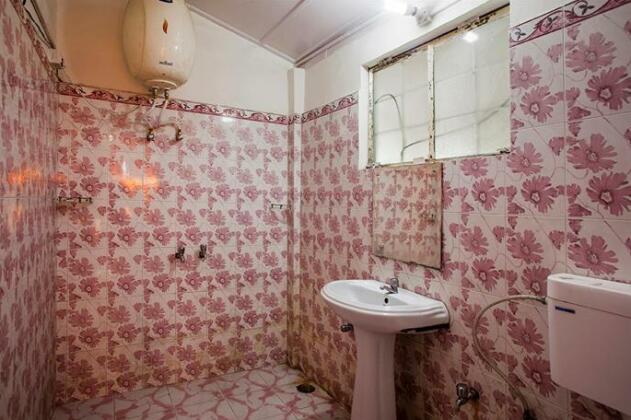 Hotel Kurmanchal - Photo4