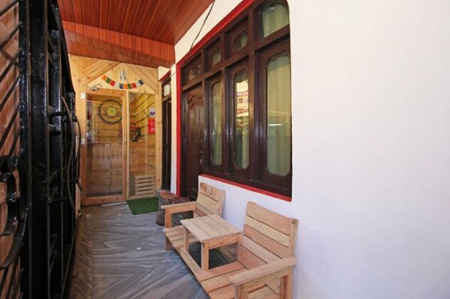 OYO 8793 Home Stay - Photo5