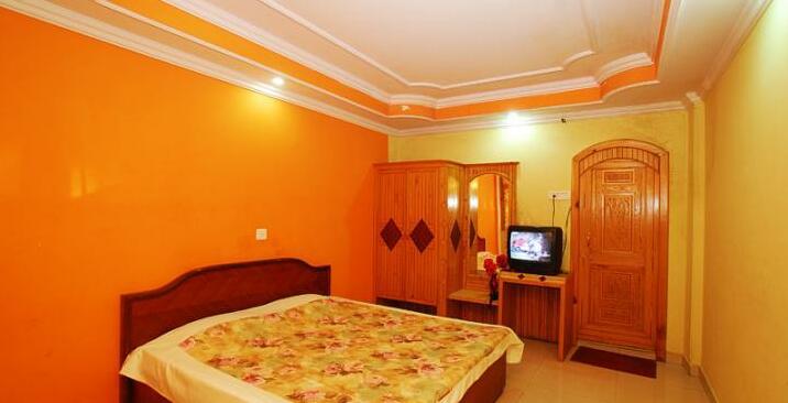 Perfect Family Stay next to Nainital Lake - Photo2